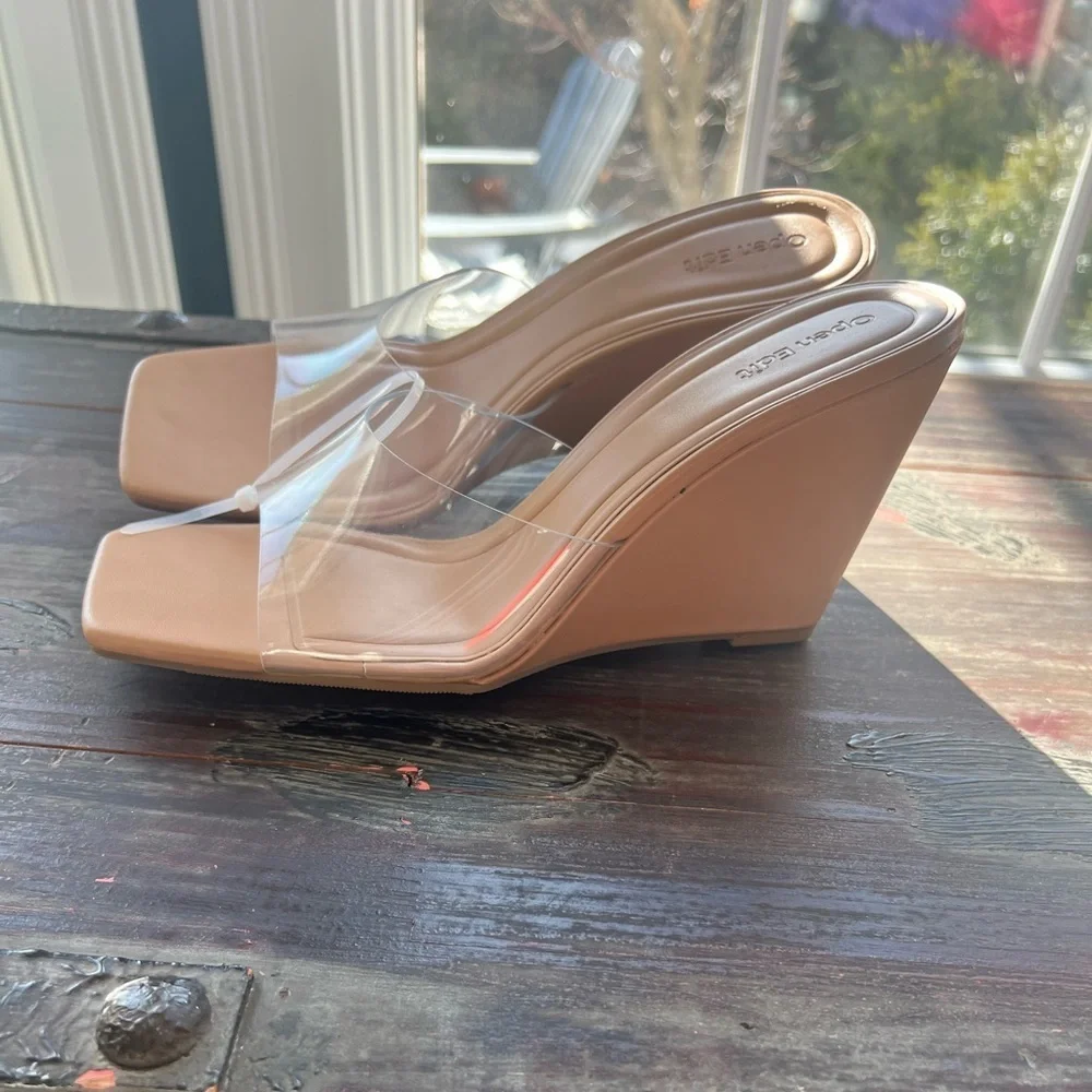 Rowan Wedge Slide Sandal In Blush Sandstone size 10